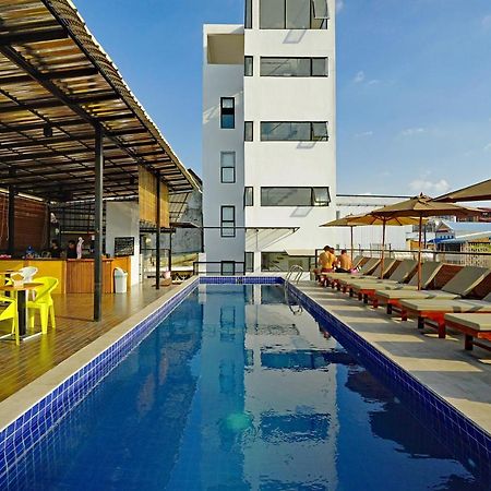 One Stop Hostel Phnom Penh Exterior photo