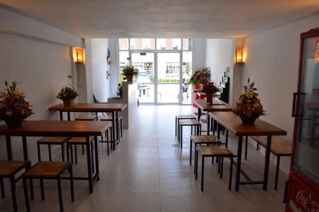 One Stop Hostel Phnom Penh Exterior photo