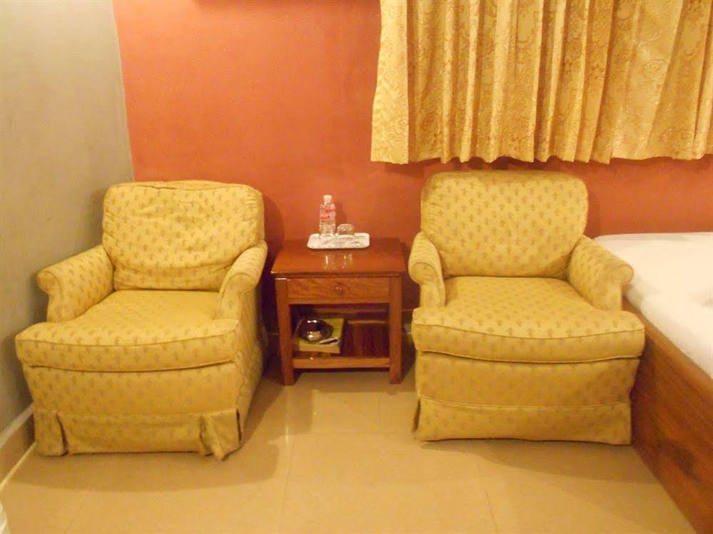 One Stop Hostel Phnom Penh Exterior photo